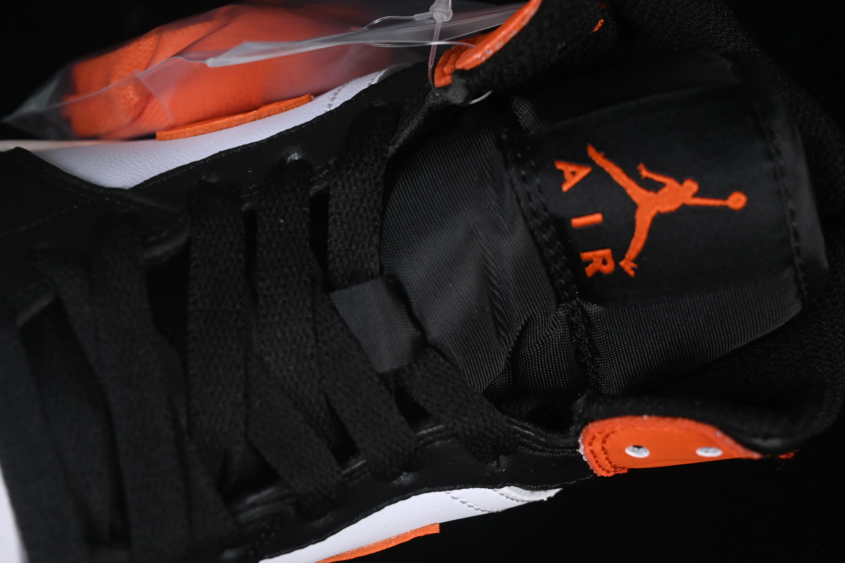 All categories Air Jordan Jordan series basketball shoes Air Jordan 1 Mid Air Jordan 1 Mid AJ1 Joe 1 black and white orange mid-top cultural and casual sneakers DQ8426-801